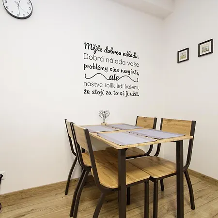 Stud Mb 俄斯特拉发